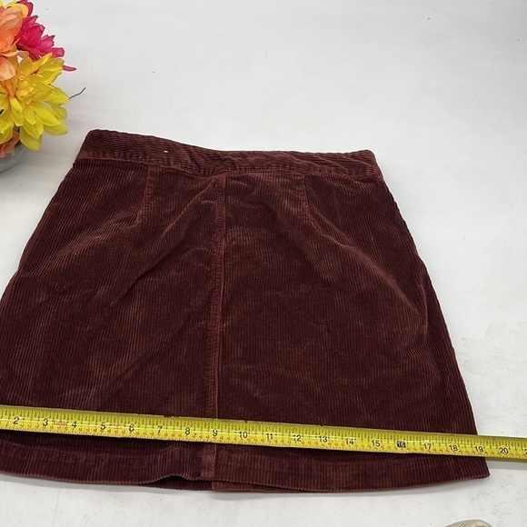 American Eagle Rust Color Corduroy High Rise A Line Mini Skirt Size 2 - Picture 4 of 6